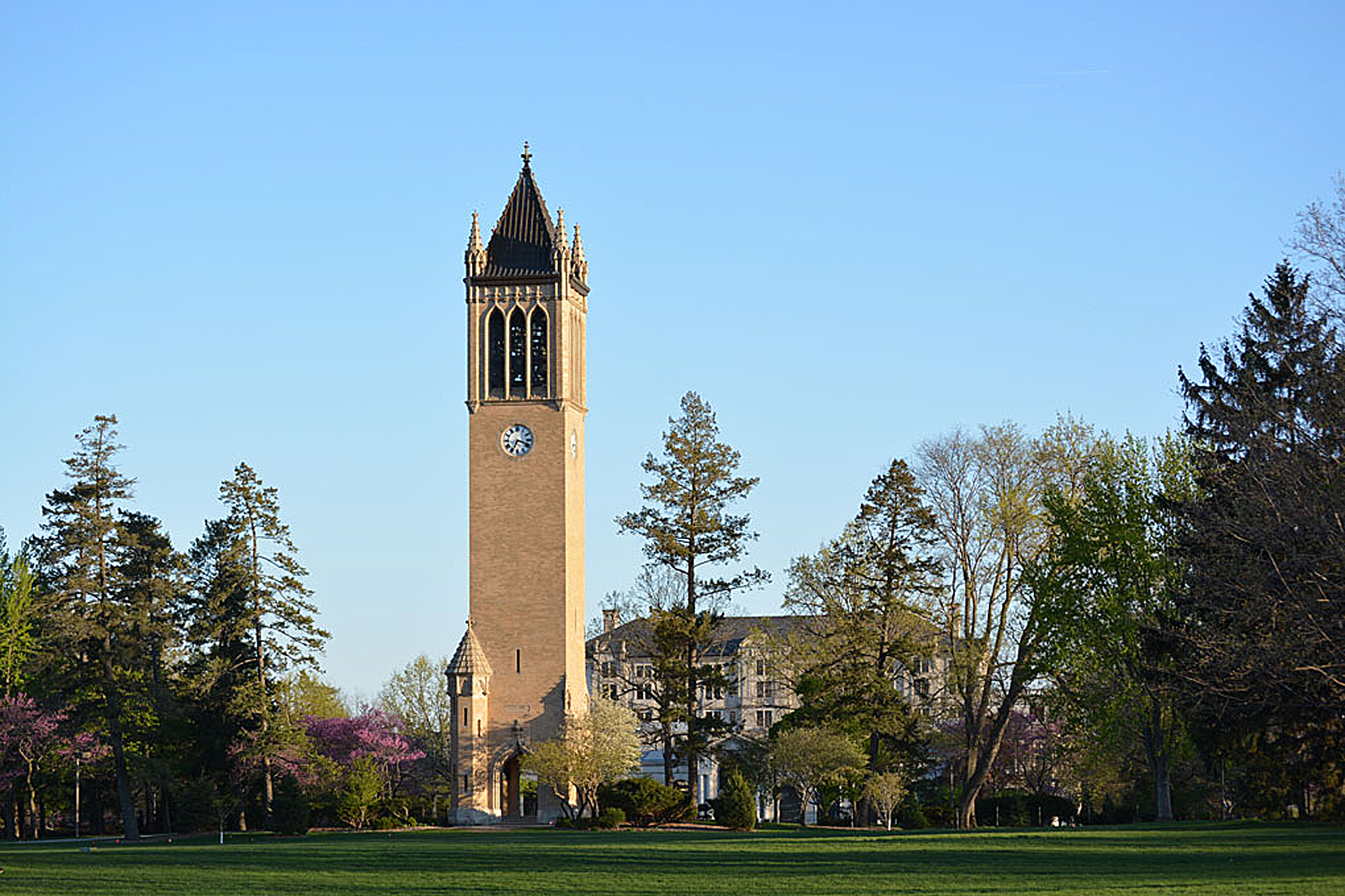 belltowerspring15isub