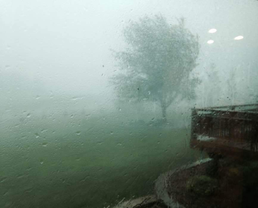 Noontimewindandrain2