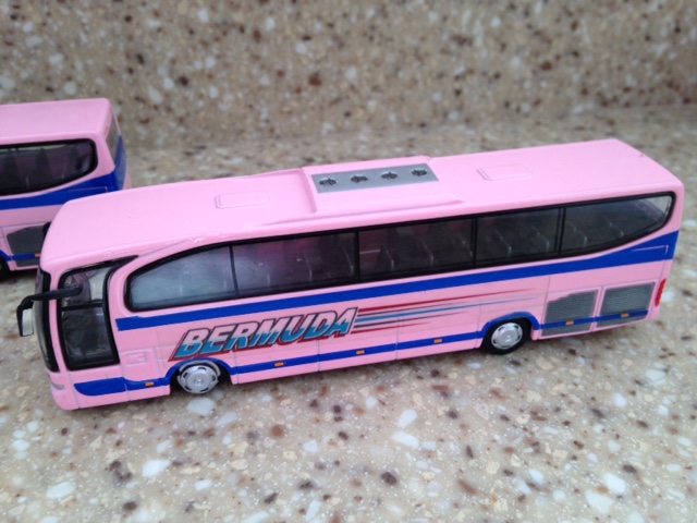 Scooters, Buses, and Taxis: Getting Around on&nbsp;Bermuda