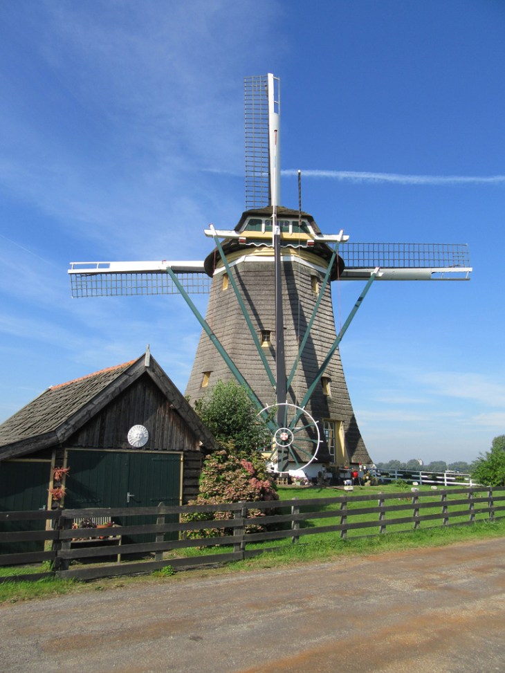oneofthreewindmills