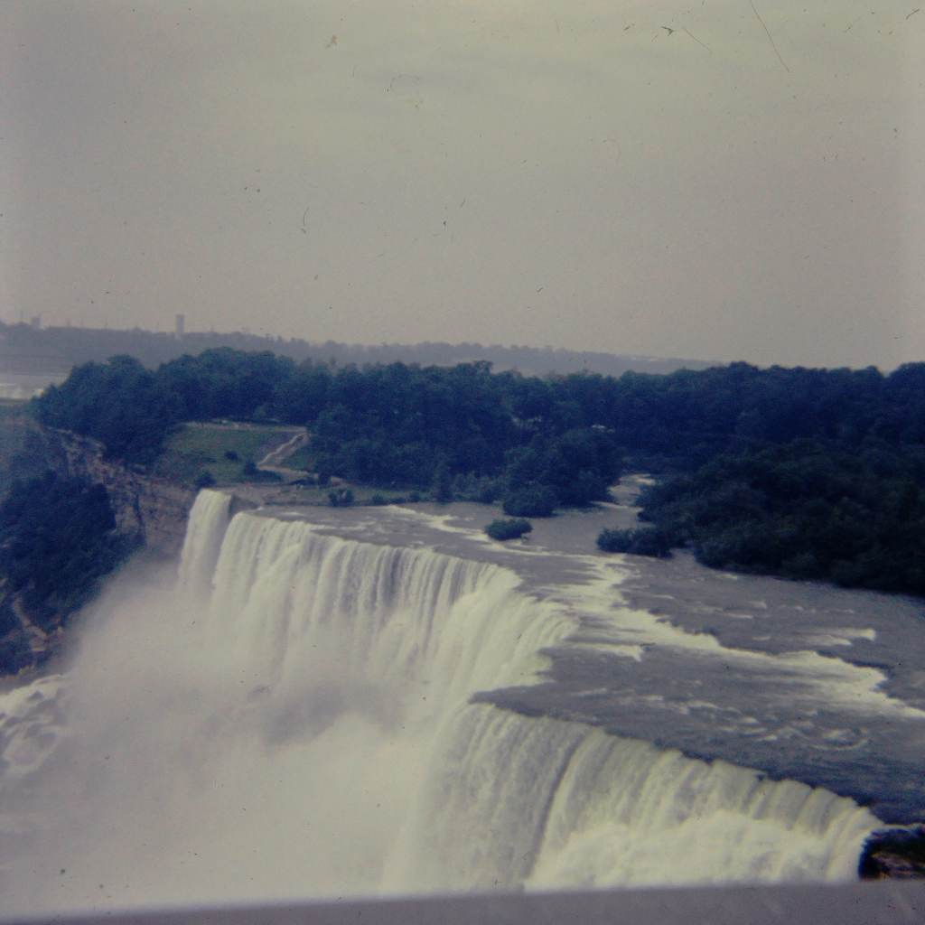 Memories Stirred by Old Family&nbsp;Photos
