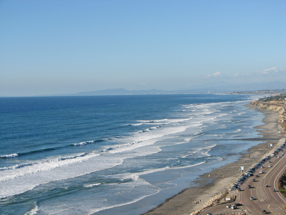 view-of-coast-northward-from-torrey-pines-reserve
