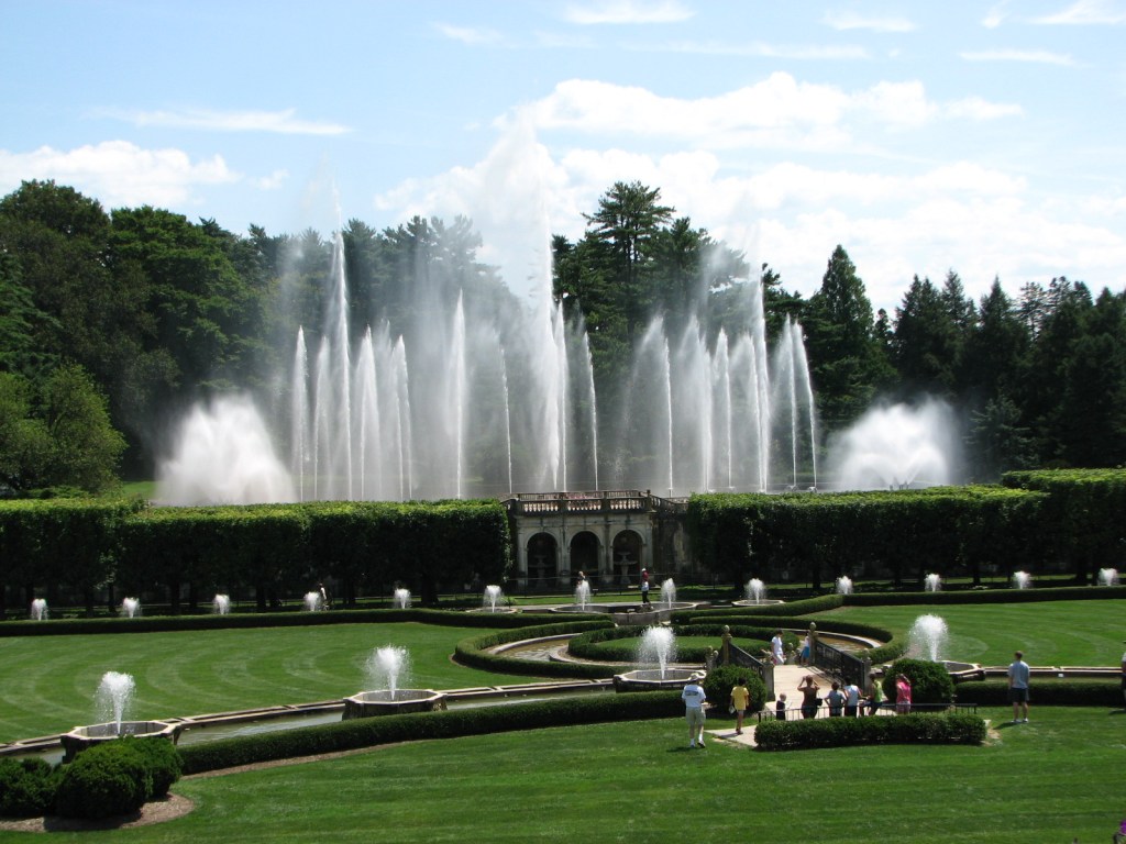 Silent Sunday: Fountains