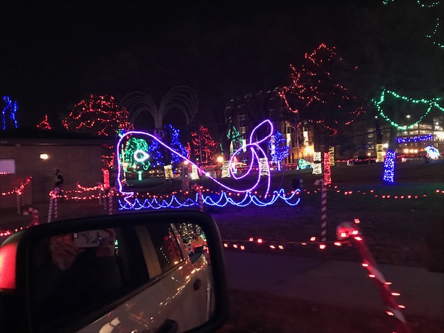 Rotary Lights Along the Mississippi River – The Apples in My Orchard