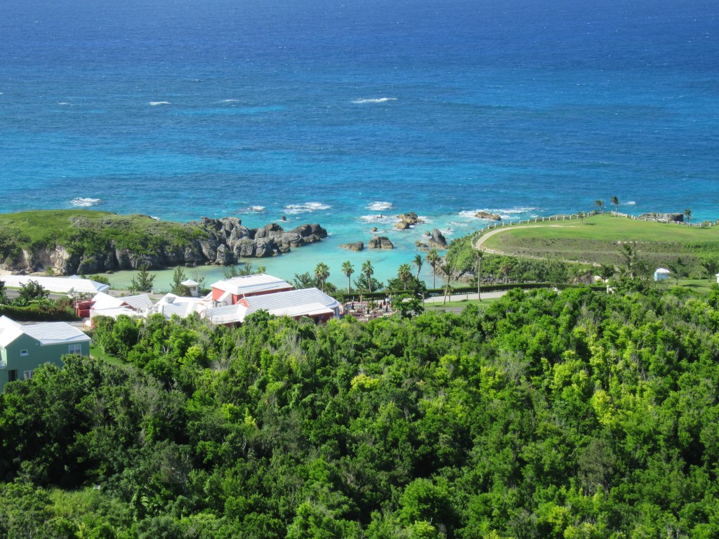 Silent Sunday Story Version:&nbsp;Bermuda